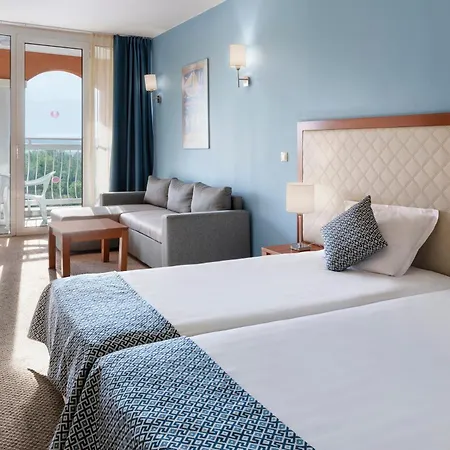 Sol Luna Bay 4* אובזור