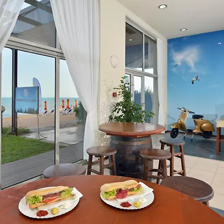 Sol Luna Bay אתר נופש אובזור