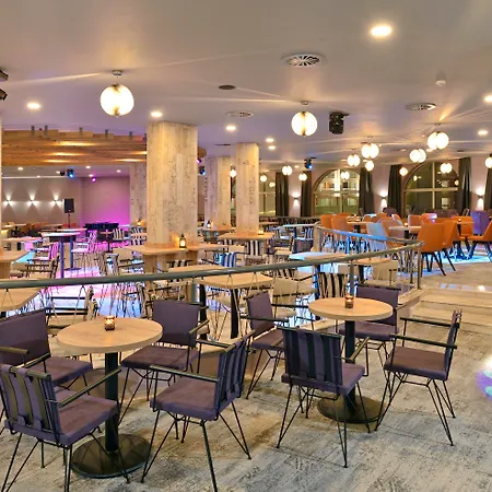 索尔月神海湾酒店-全包式