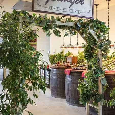 Sol Luna Bay אתר נופש