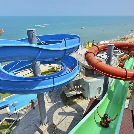 Sol By Melia Luna Bay 4*