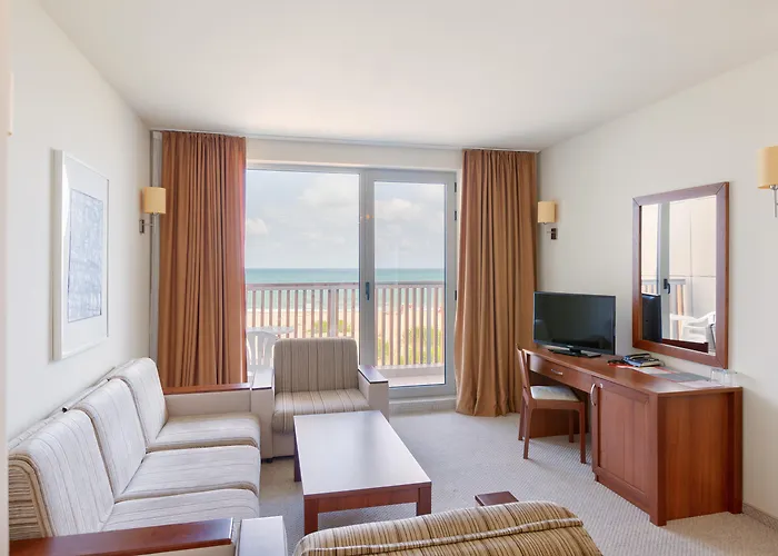 Sol By Melia Luna Bay Resort Feriested