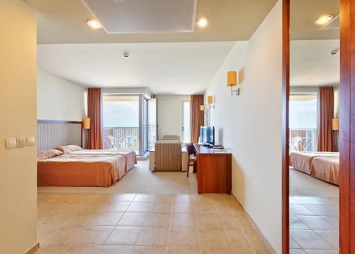 SOL by Meliá Luna Bay Resort - All Inclusive Obzor