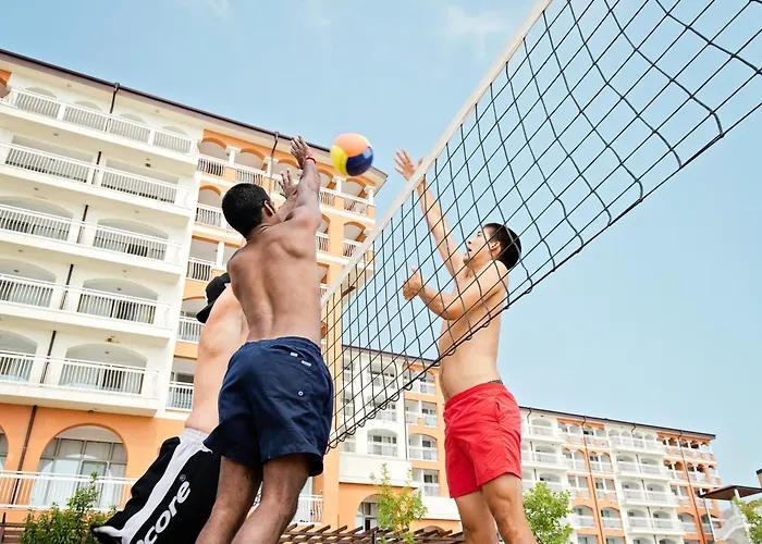 Курортный комплекс Sol Luna Bay