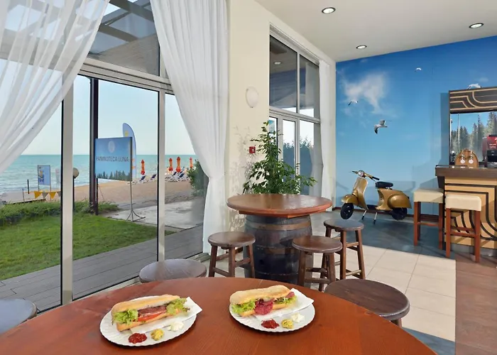 Sol Luna Bay Курортный комплекс Обзор