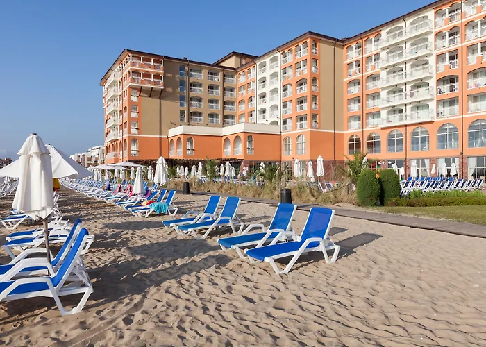 Sol Luna Bay Курортный комплекс 4*