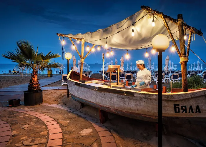 Complex Sol Luna Bay